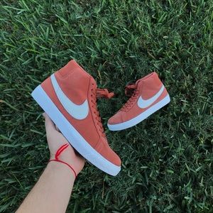 nike sb blazer mid dusty peach
